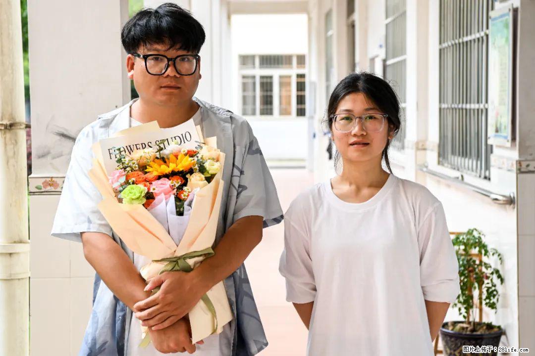 全网追的“扁担女孩”，找了一份暑假工，时薪12元 - 克孜勒苏生活资讯 - 克孜勒苏28生活网 kzls.28life.net